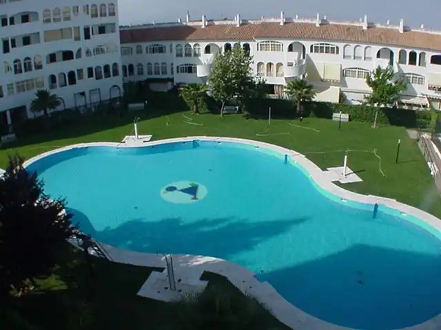 Piscina de Piso en venta en El Portil con Calefacción, Terraza y Piscina