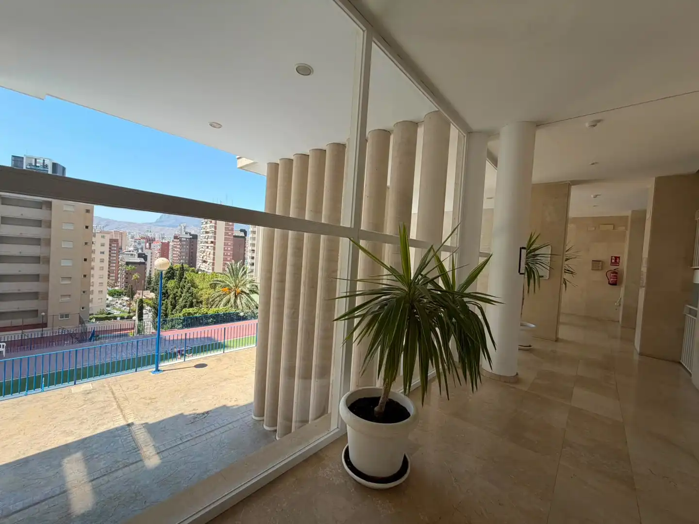 Apartament amb terrassa en venda a Calle Pekin, imagen 13