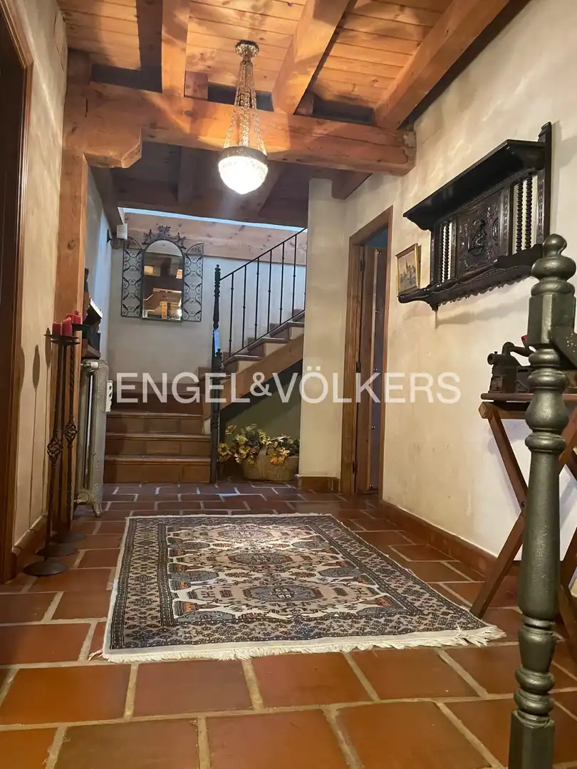 Casa o chalet en venta en Condado de Castilnovo con Aire acondicionado, Calefacción y Jardín privado
