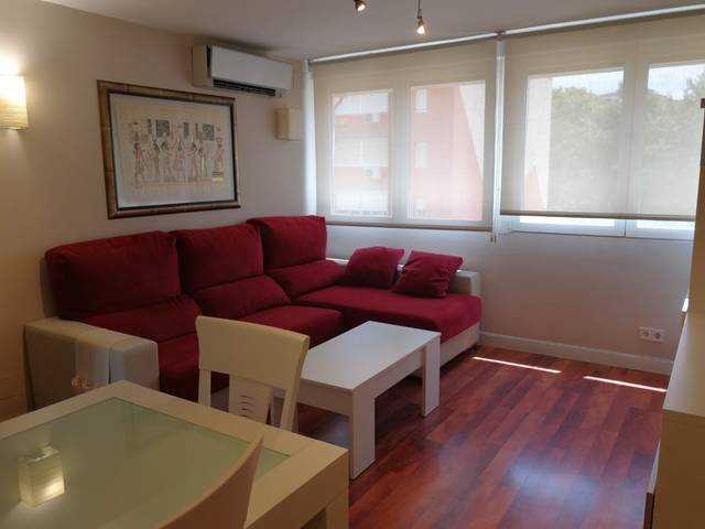 Apartamento en Alquiler en Calle Cgdor Señor De La Elipa en Marroquina