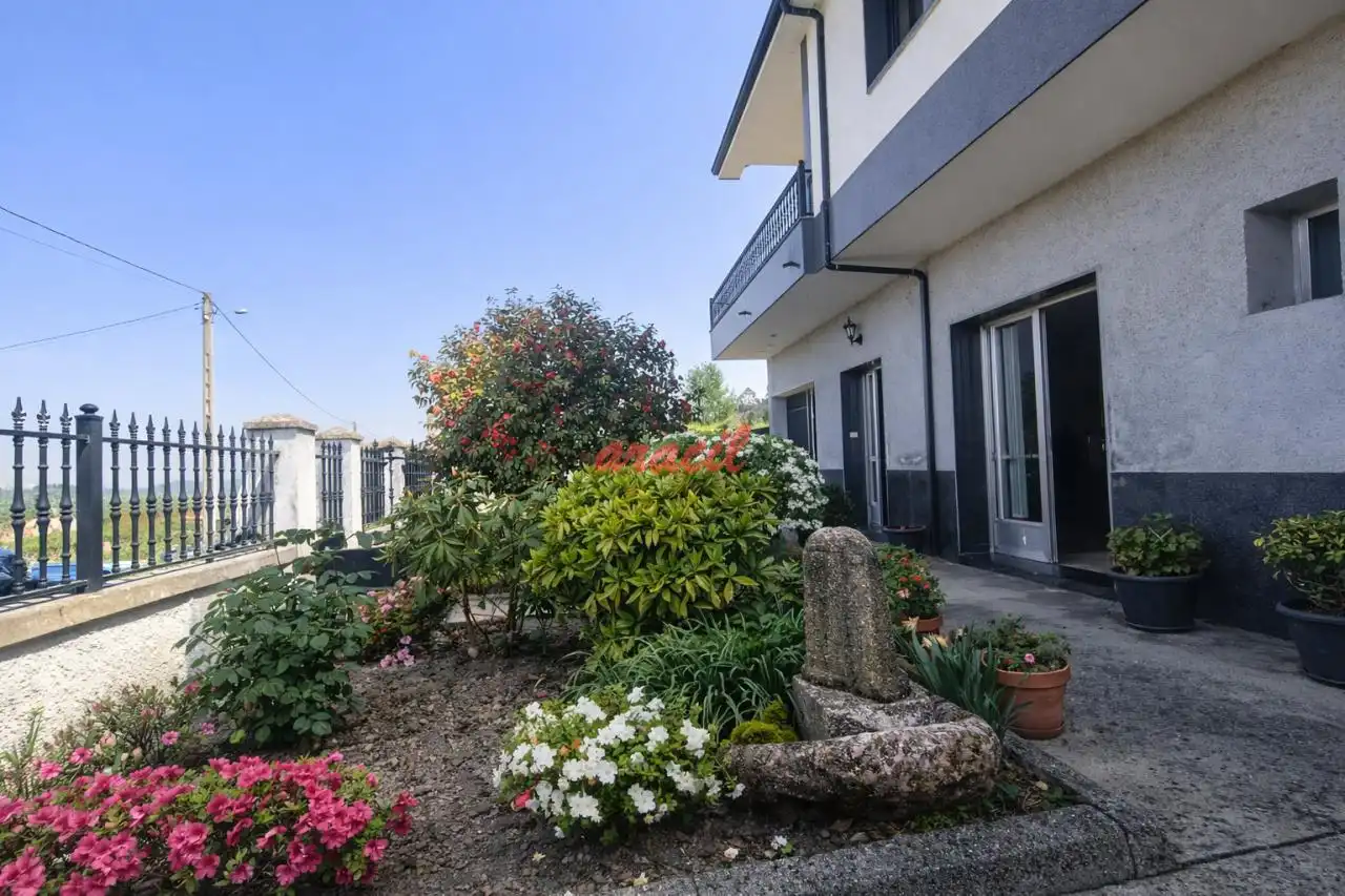 House with garden for sale in O Pereiro de Aguiar, imagen 3