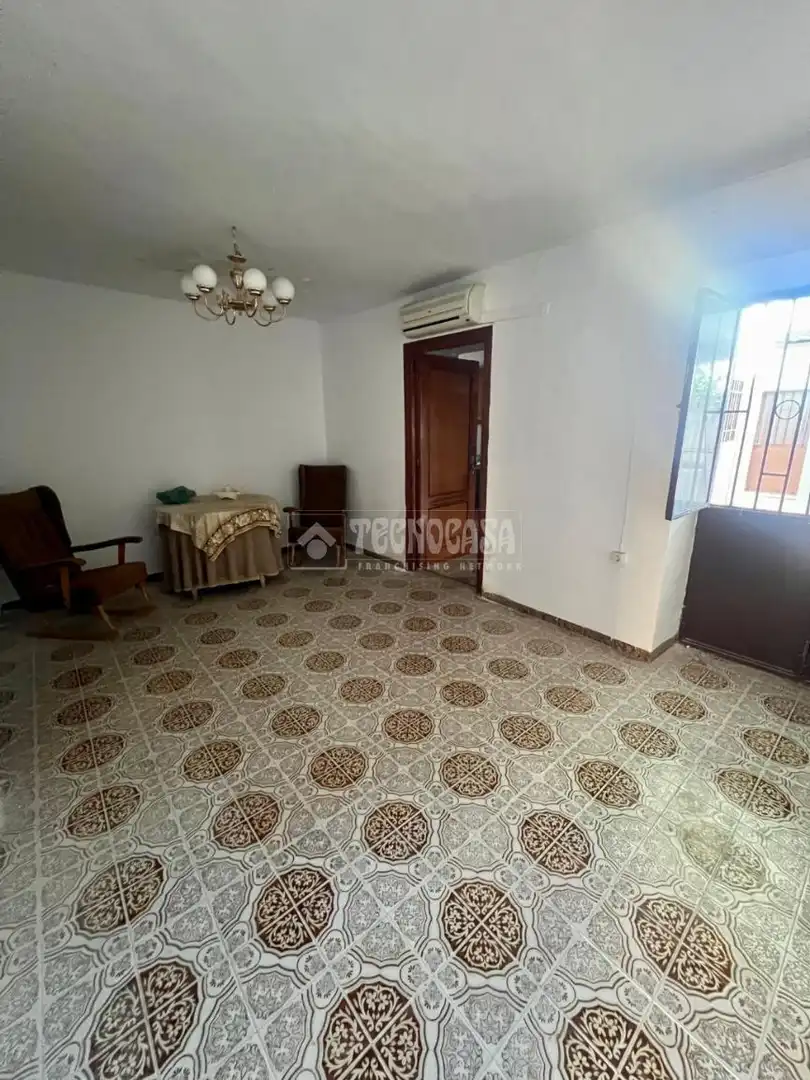 Casa adosada en venta en Baeza con Aire acondicionado y Terraza