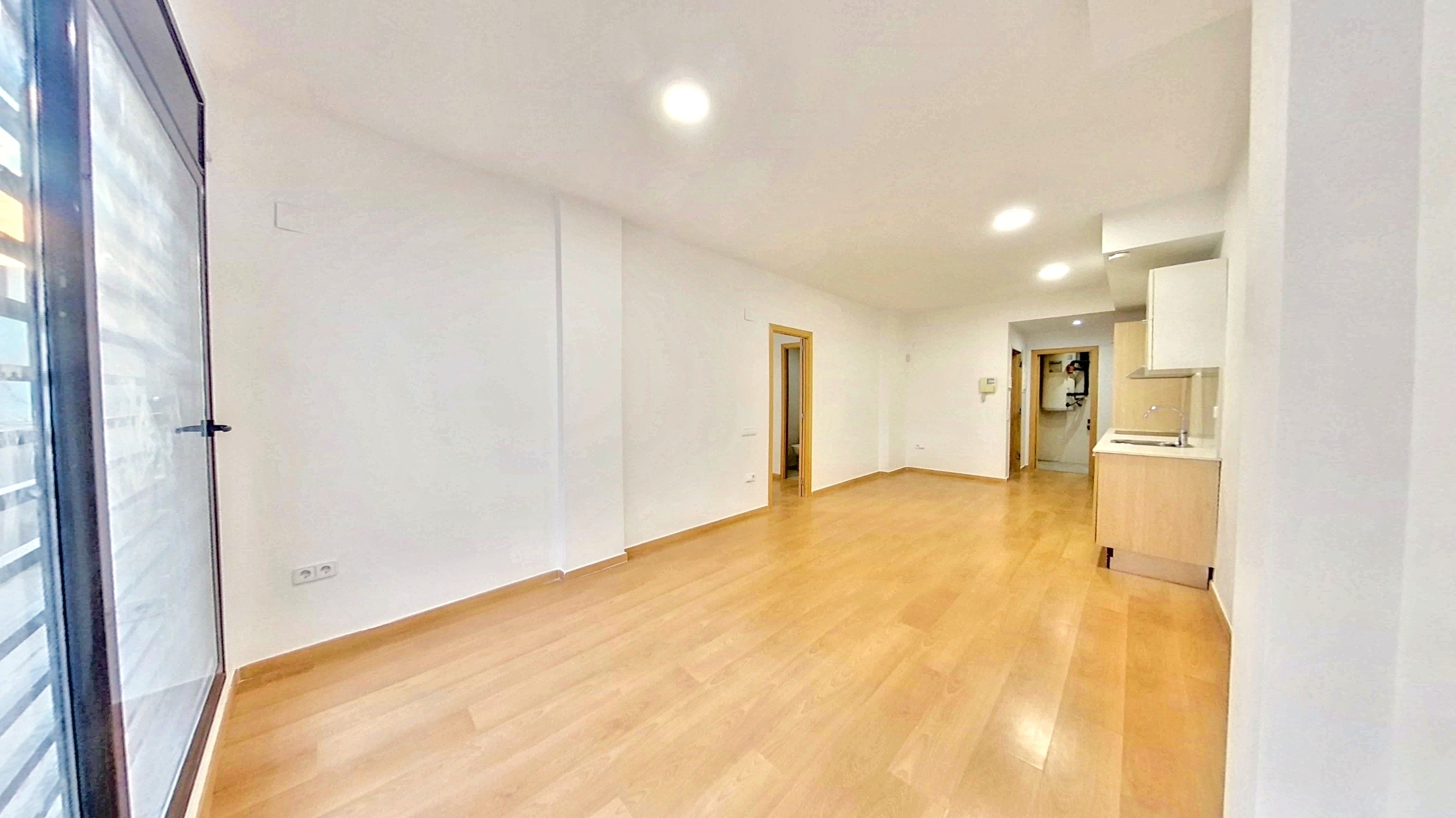 Living room of Flat for sale in Terrassa  with Heating and Oven