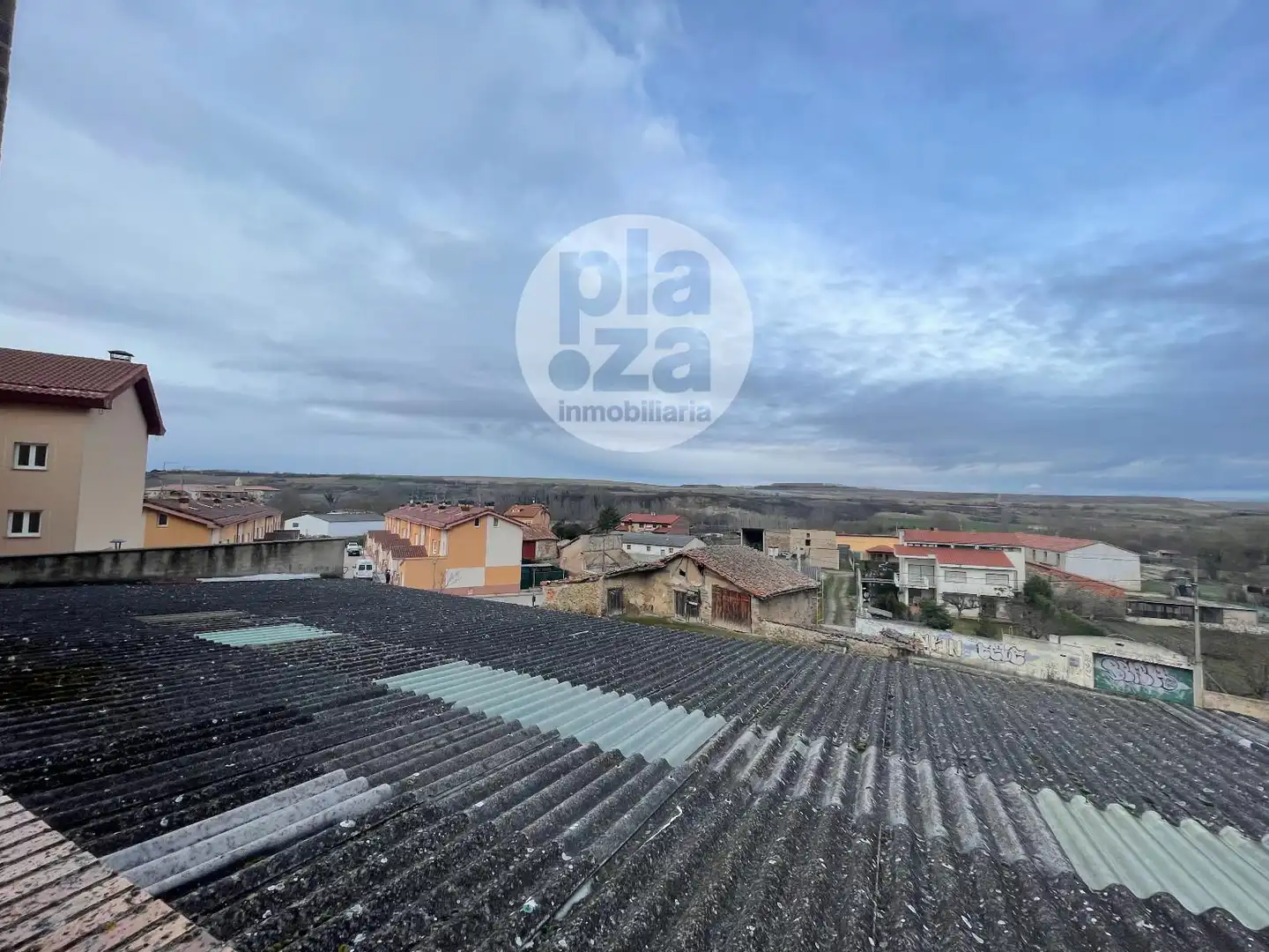 Vista exterior de Piso en venta en Belorado con Calefacción, Terraza y Trastero