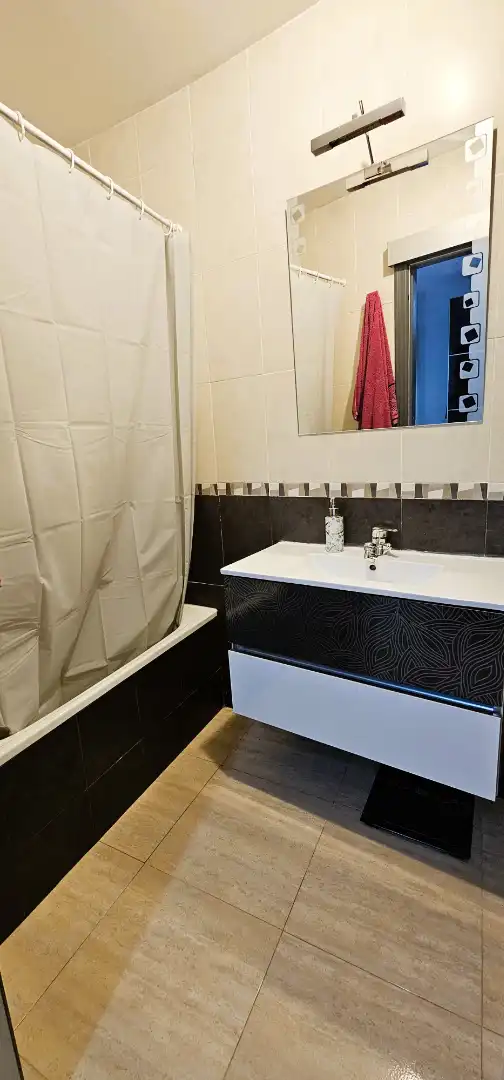 Badezimmer von Maisonette zum Verkauf in Totana mit Klimaanlage, Terrasse und Möbliert