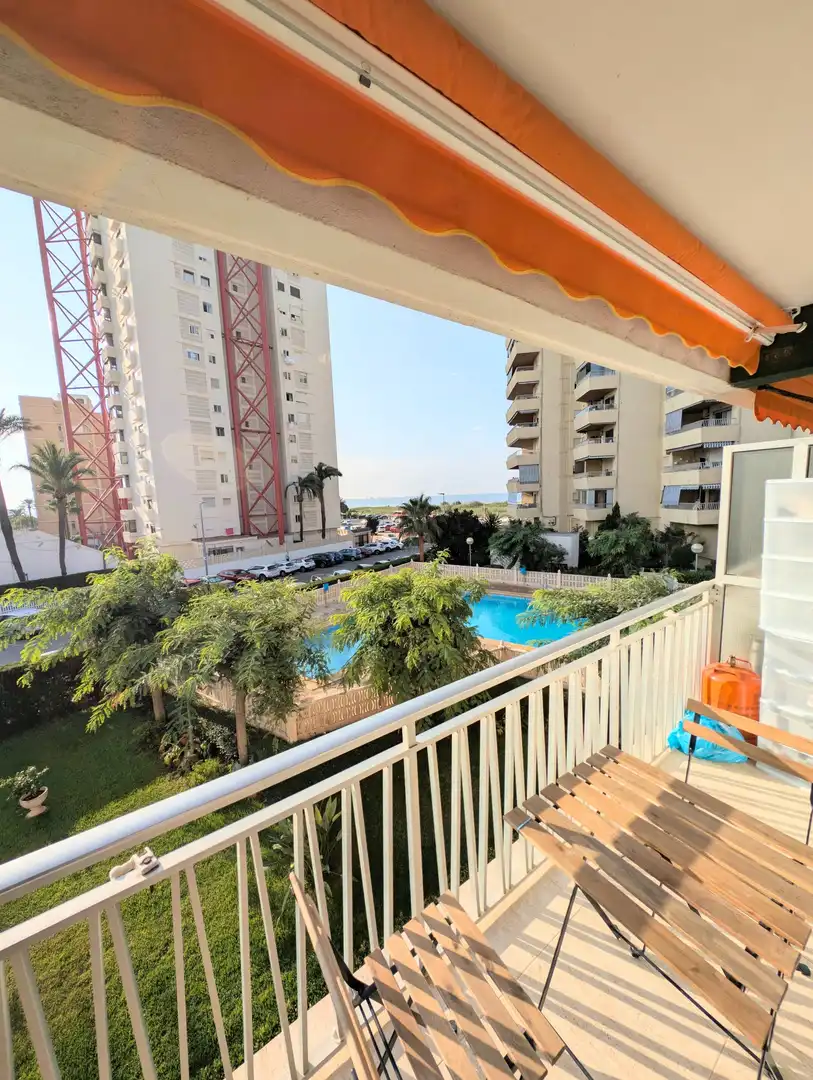 Apartamento con piscina en venta en CONSTITUCIO DE LA, imagen 8