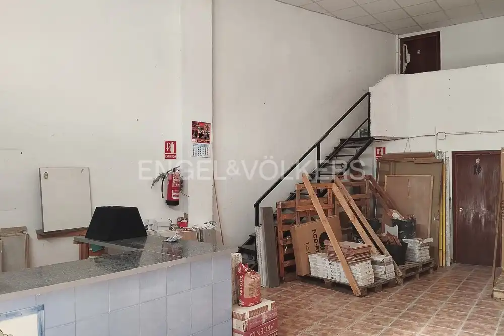 Garaje en venta en Llíria
