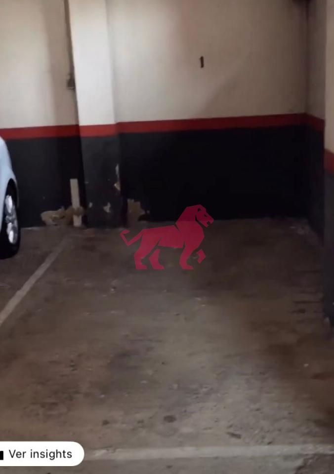 Garatge de lloguer a Doña Urraca, Trobajo del Camino