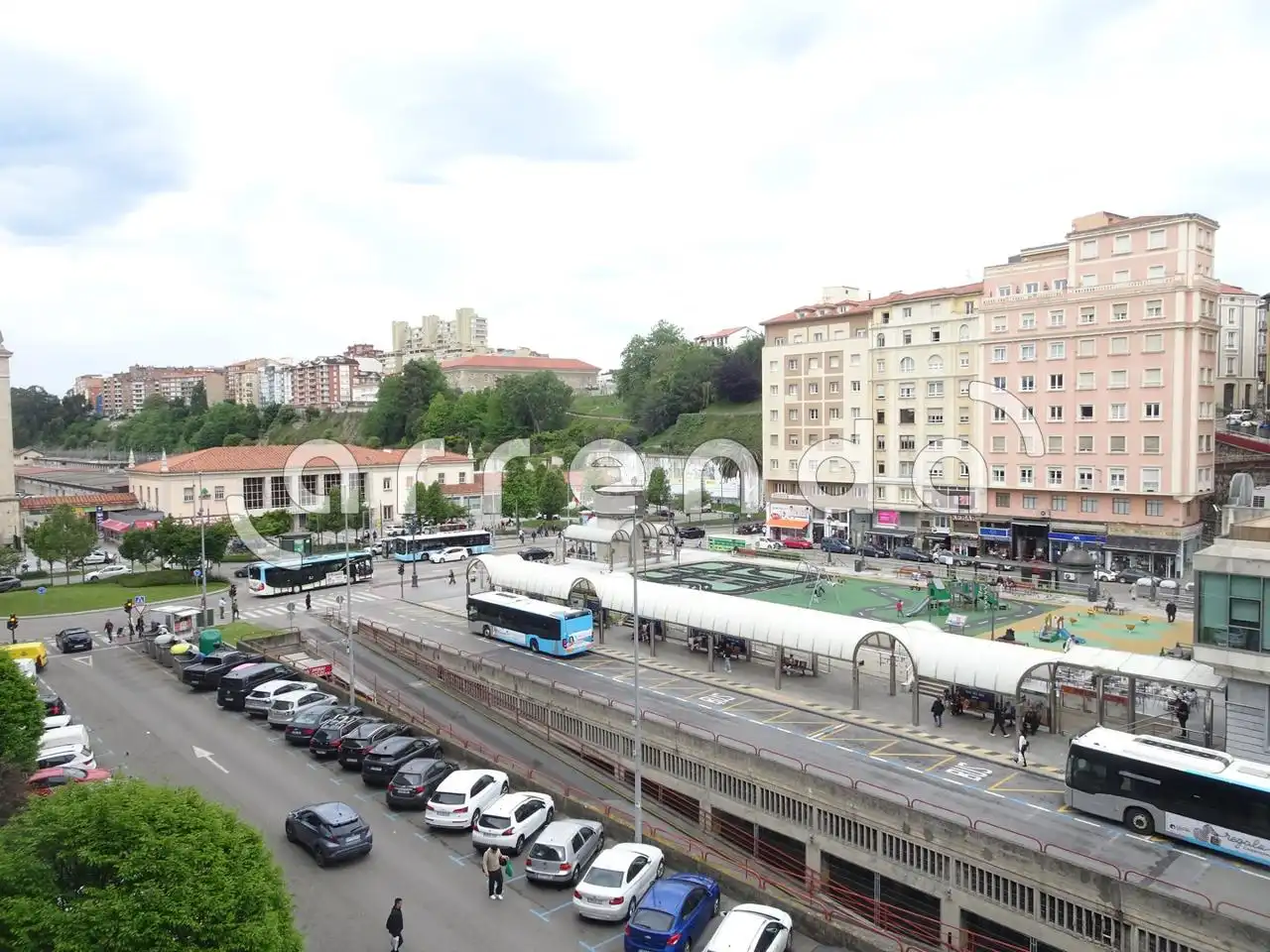 Parking de Piso de alquiler en Santander con Calefacción y Amueblado