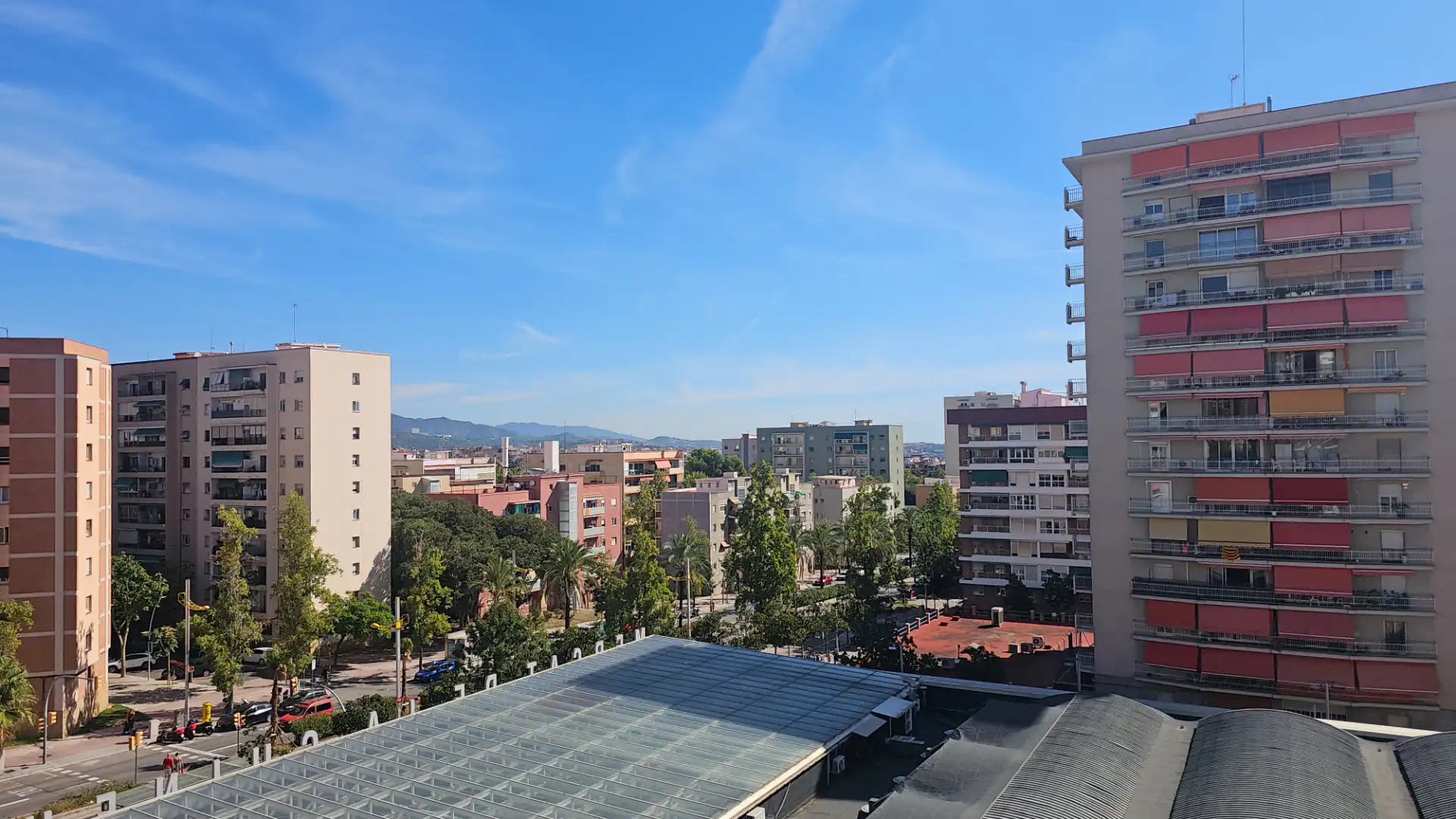 Flat with lift for sale in Passeig de Valldaura