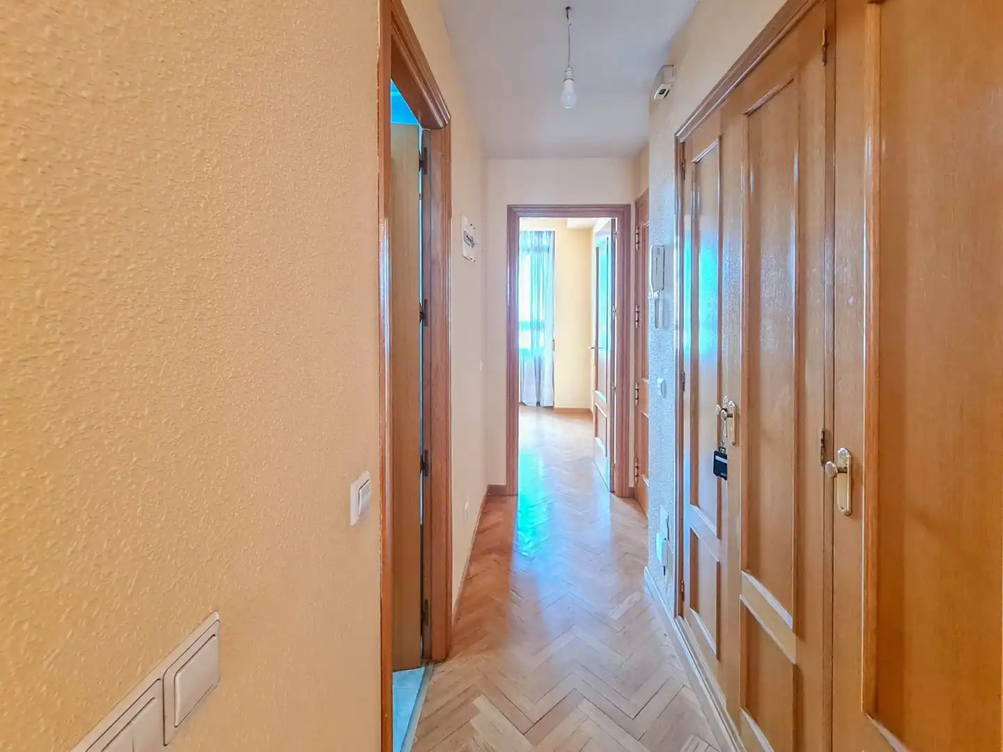 Apartament de lloguer en Madrid amb Calefacció, Parquet i Forn