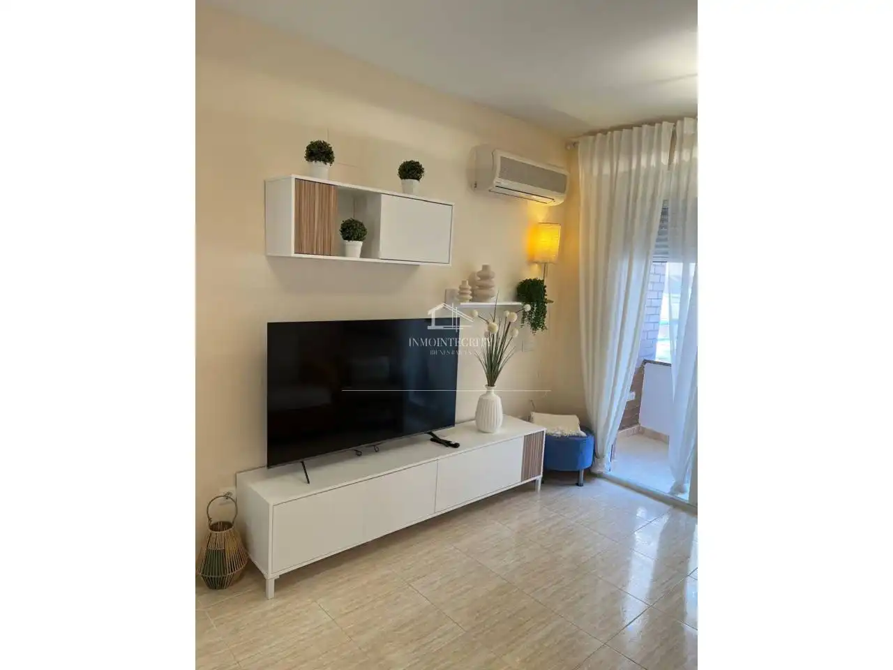 Apartamento con piscina en venta en Calle Amplaries 33, imagen 3
