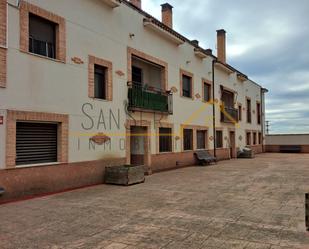 Vista exterior de Dúplex en venda en Recas amb Terrassa