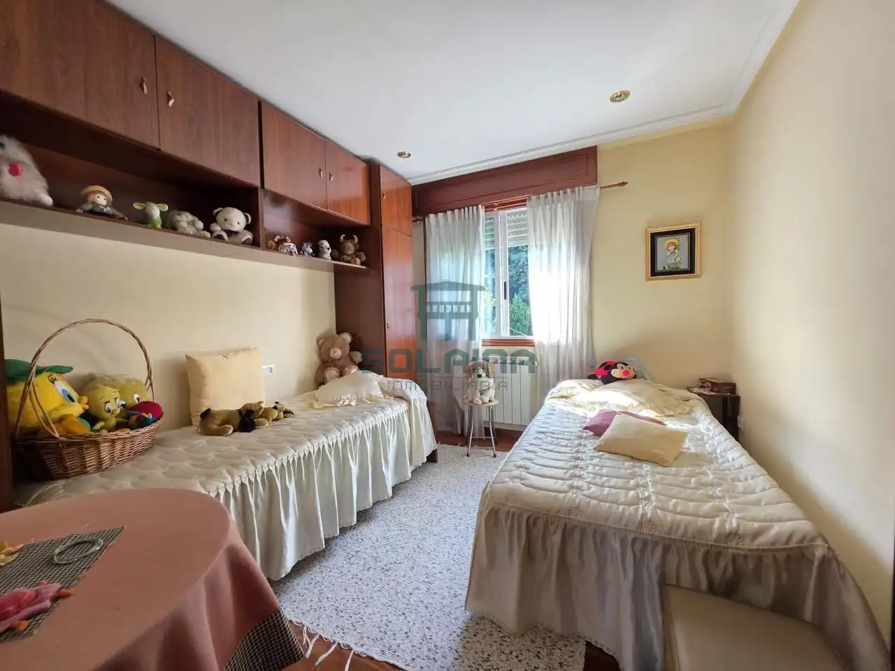 Dormitori de Casa o xalet en venda en Castrelo de Miño amb Calefacció, Jardí privat i Terrassa