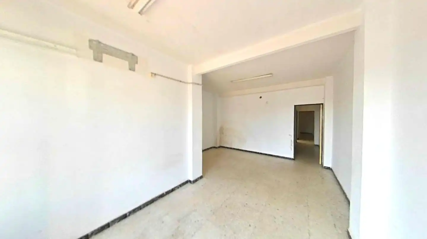 Flat for sale in Linares