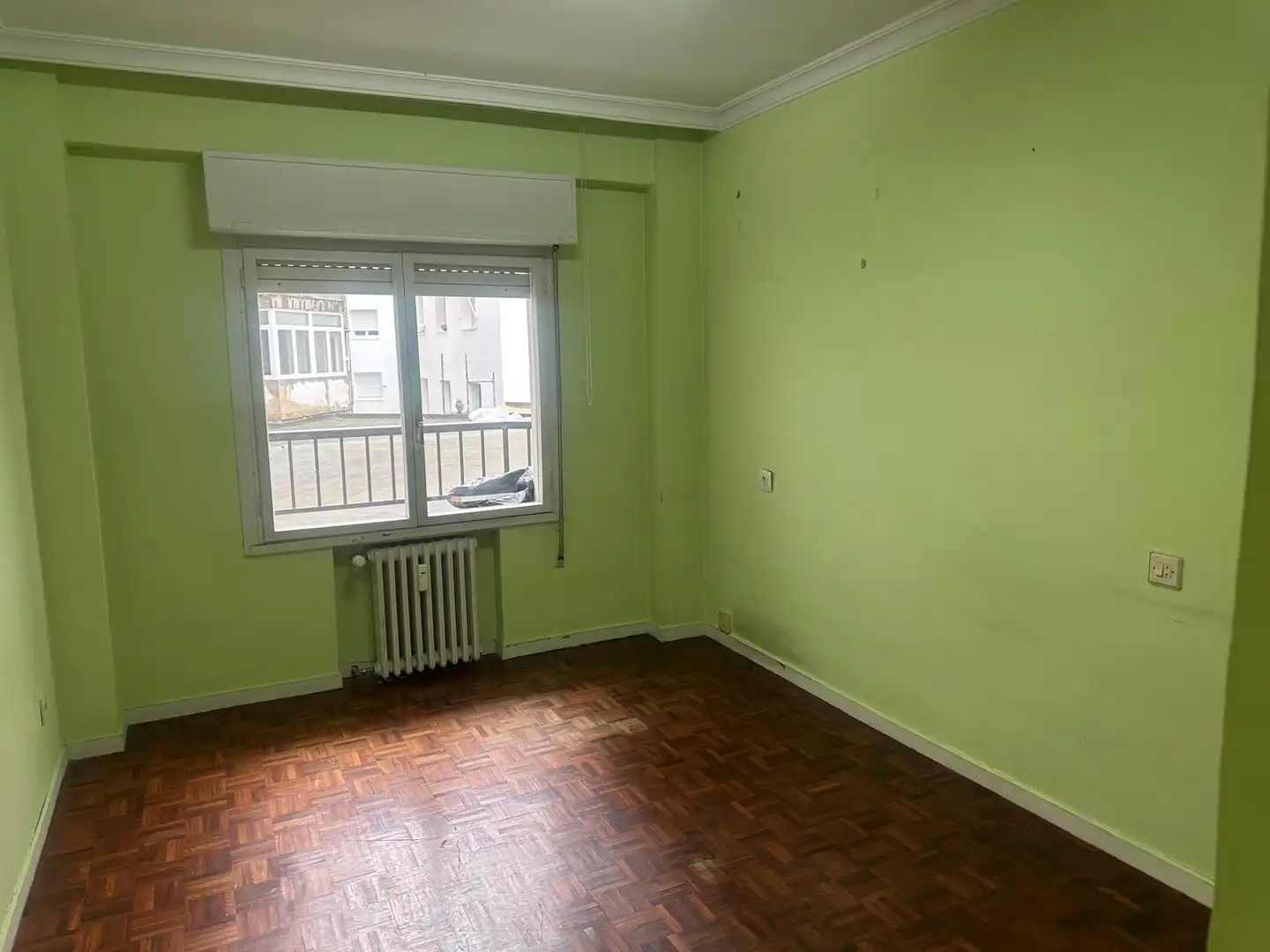 Schlafzimmer von Wohnung zum Verkauf in Oviedo  mit Heizung, Parkett und Terrasse