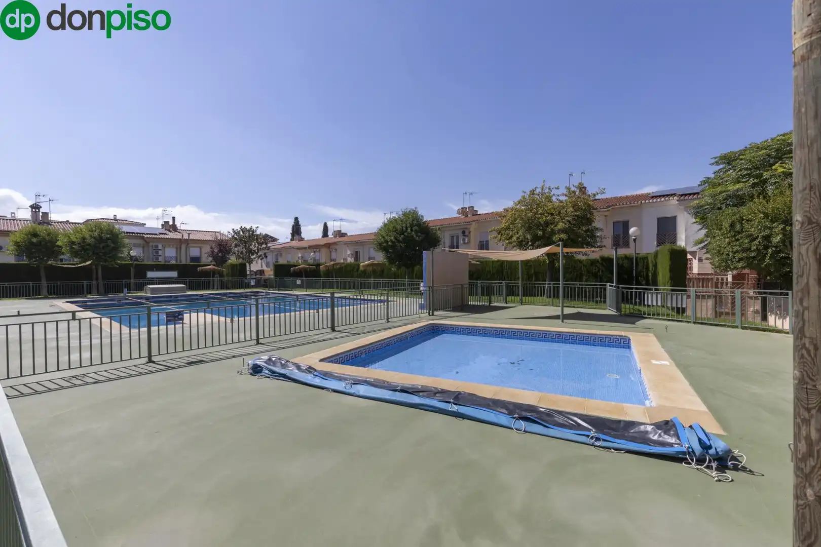 Flat for sale in Avenida de la Casa Grande, Gójar