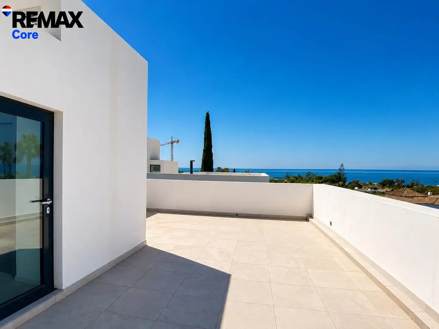 Terrassa de Casa o xalet en venda en Marbella amb Aire condicionat, Calefacció i Jardí privat