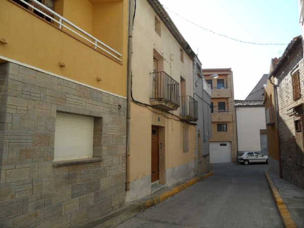 Casa-chalet en Venta en CL CRISTOFOL COLON, 4, -1 en Linyola