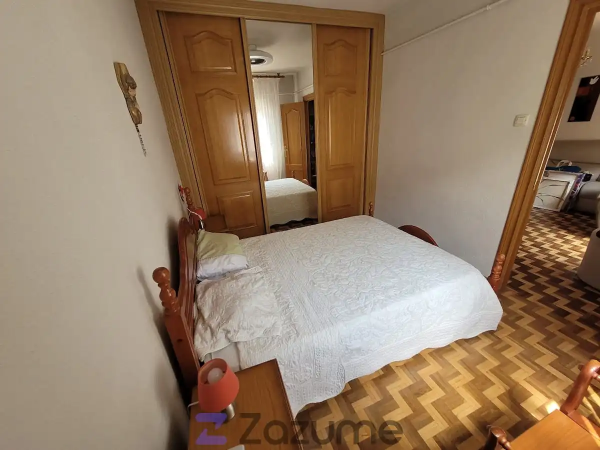 Bedroom of Flat for rent in Segovia  with Heating, Parquet flooring and Furnished