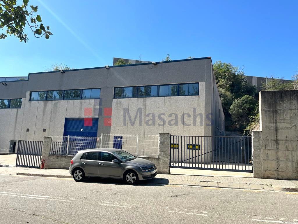 Exterior view of Industrial buildings to rent in Rubí