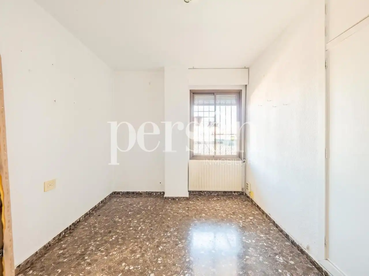 Habitación de Piso de alquiler en Valencia con Aire acondicionado y Terraza