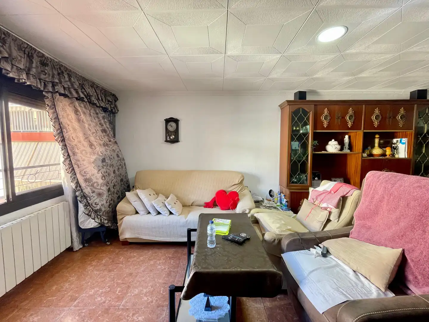 Piso con terraza en venta en Montigalà - Sant Crist, imagen 2