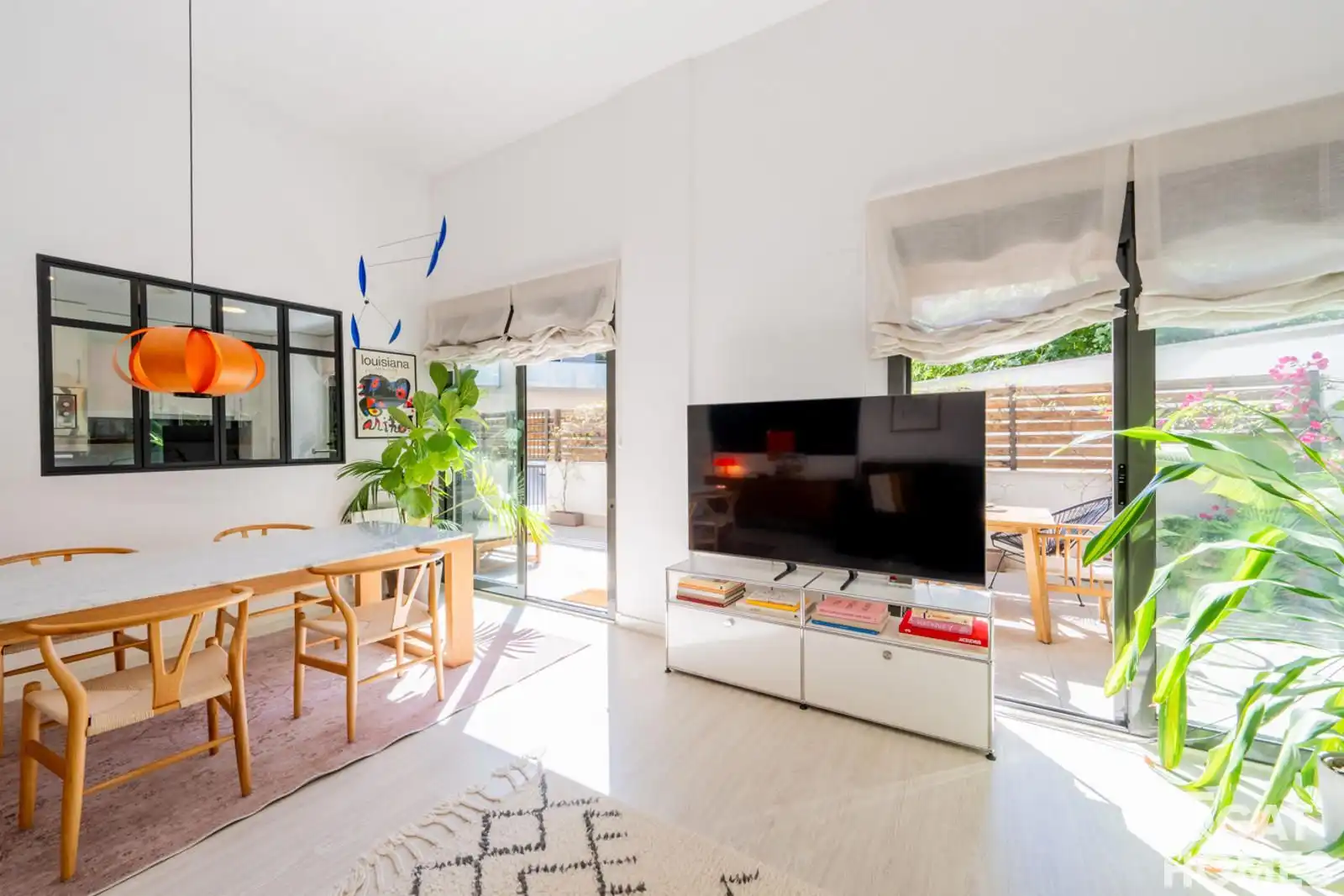 Sala de estar de Piso en venta en Sant Cugat del Vallès con Aire acondicionado, Calefacción y Terraza