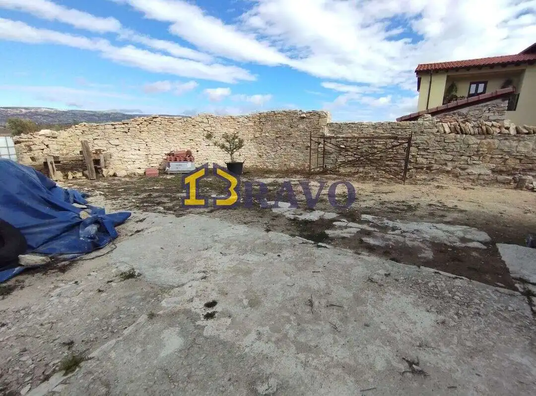 Casa con jardín en venta en Medina de Pomar, imagen 6