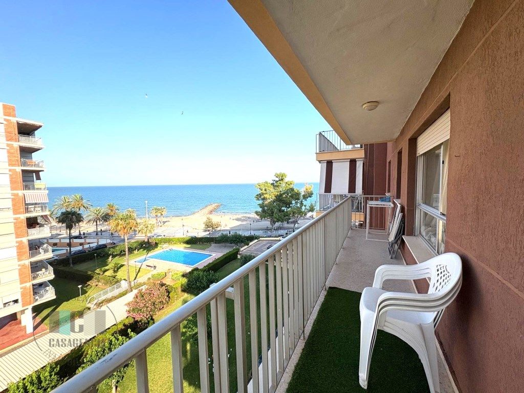 Dormitori de Apartament en venda en Benicasim / Benicàssim amb Balcó