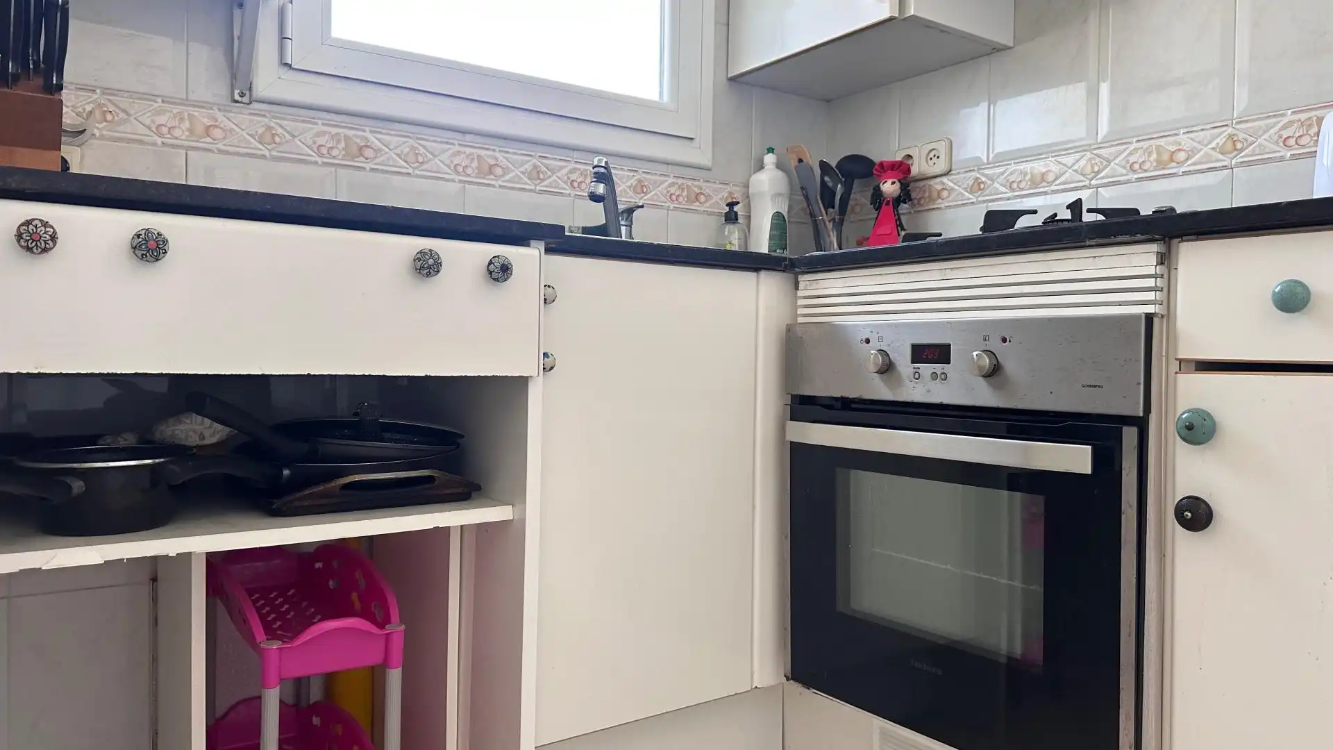 Kitchen of Flat for sale in Castell d'Aro, Platja d'Aro i s'Agaró  with Air Conditioner and Terrace