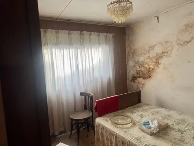 Schlafzimmer von Einfamilien-Reihenhaus zum Verkauf in Ribadeo