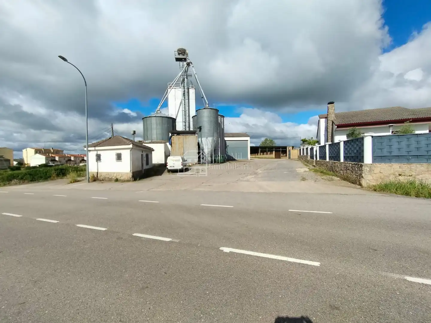 Nave industrial en venta en Vitigudino