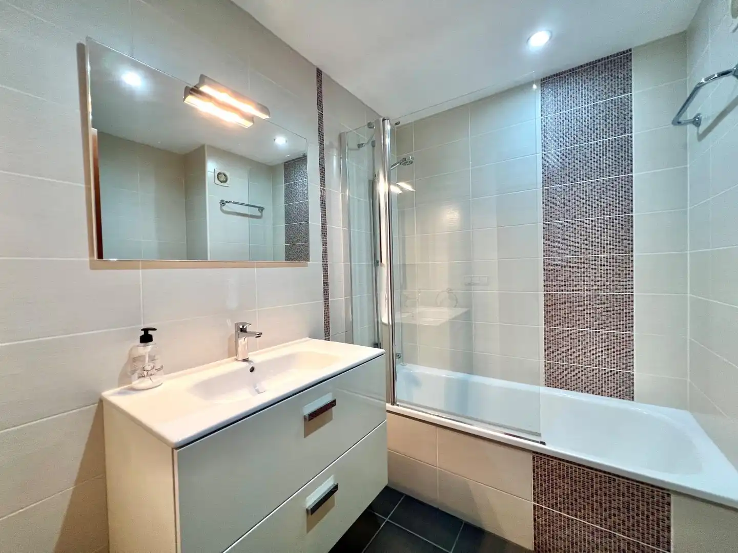 Appartement compact avec piscine à vendre à Los Cristianos, imagen 13
