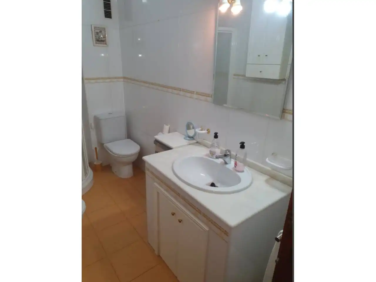 Baño de Piso en venta en Villanueva de la Serena con Calefacción, Terraza y Amueblado