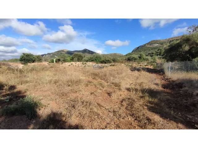 Terreno residencial en Venta en Alcalalí