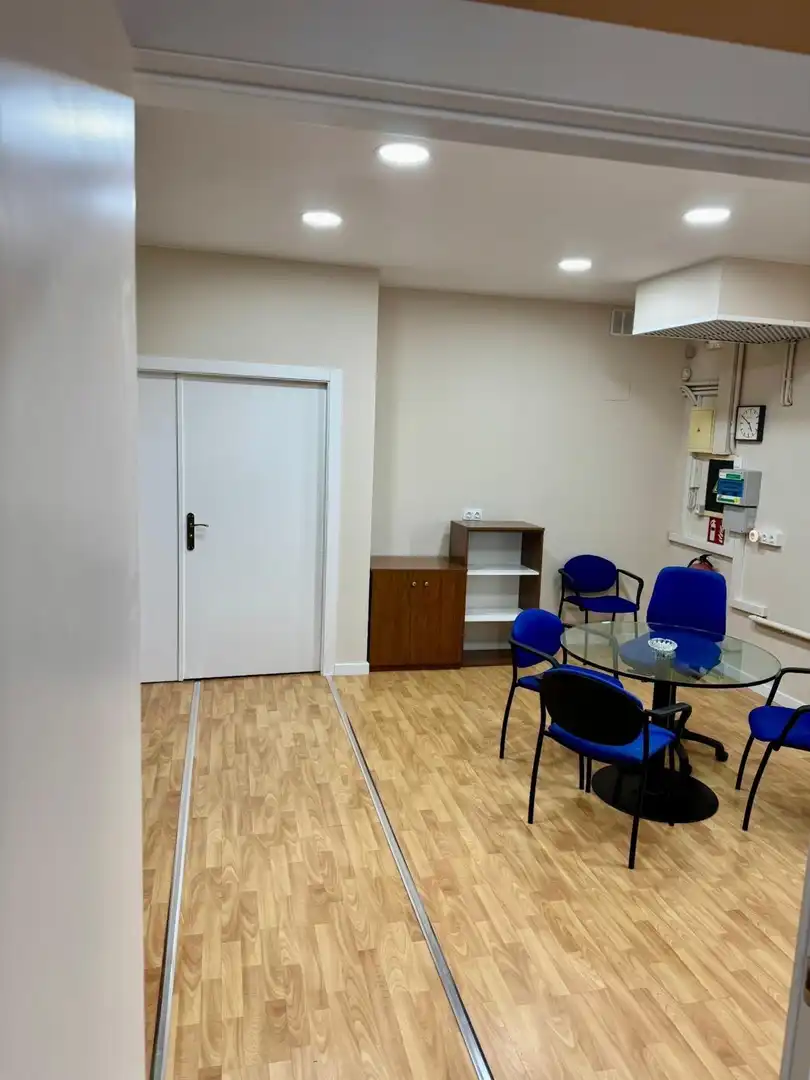 Oficina de alquiler en Súria con Amueblado