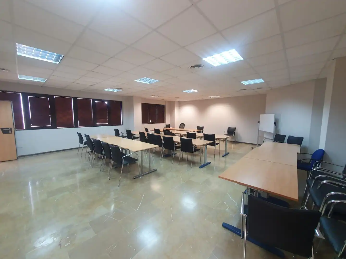 Oficina de alquiler en San Juan de Aznalfarache