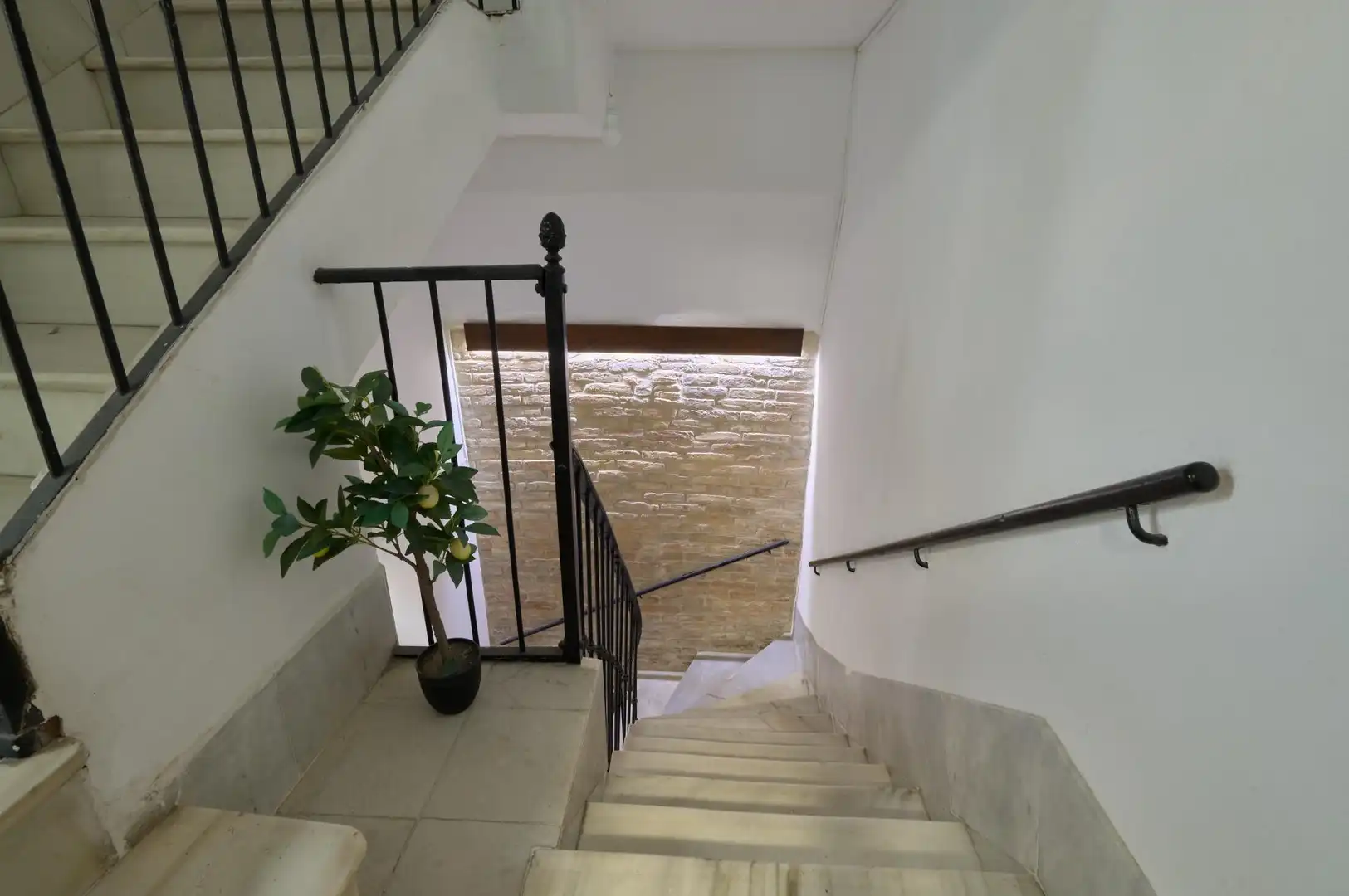 Flat with terrace for sale in Calle FRANCOS 6, imagen 3