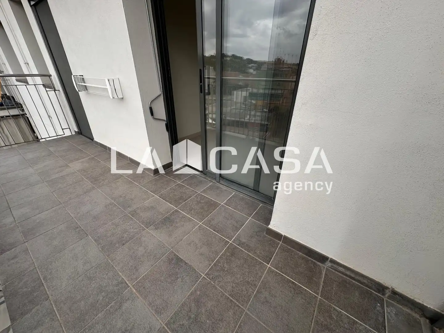 Flat for sale in Canovelles