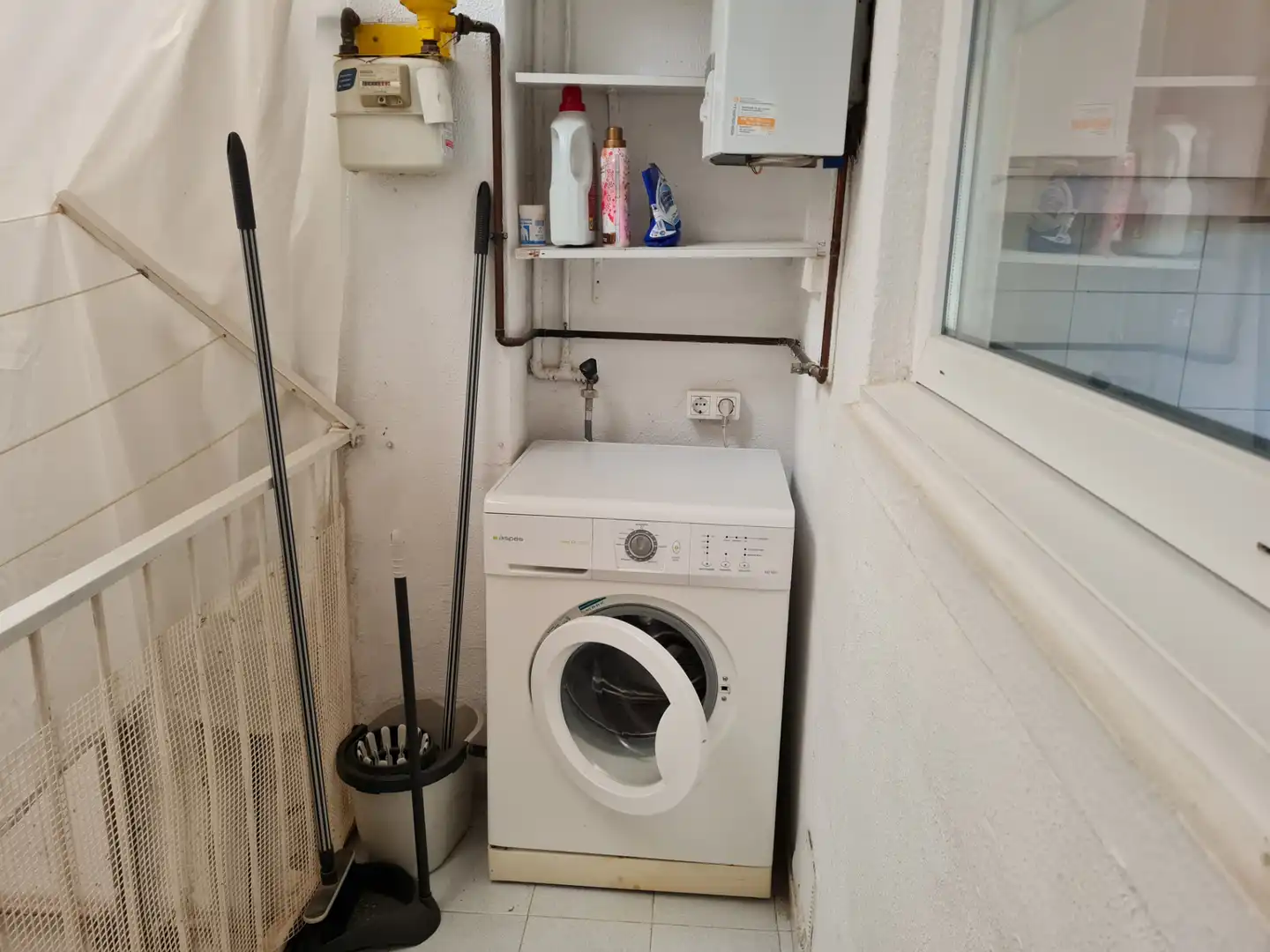 Flat for rent in Carrer de Francesc Eiximenis, Centre - Barri Vell
