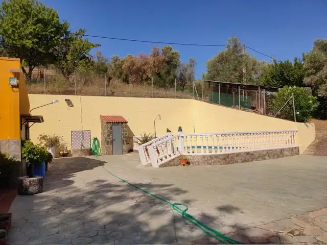 Garden of Houses for sale in Ubrique  with Furnished