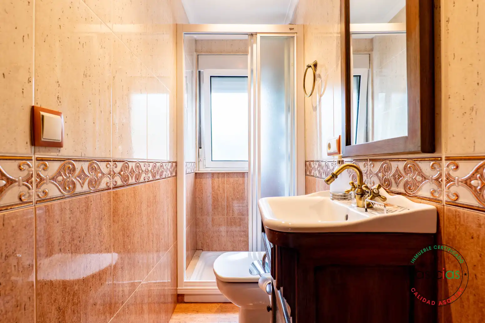 Bathroom of Houses for sale in Laviana  with Heating, Parquet flooring and Terrace