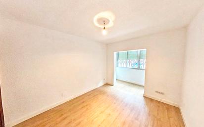 Flat to rent in  Madrid Capital  with Pets allowed