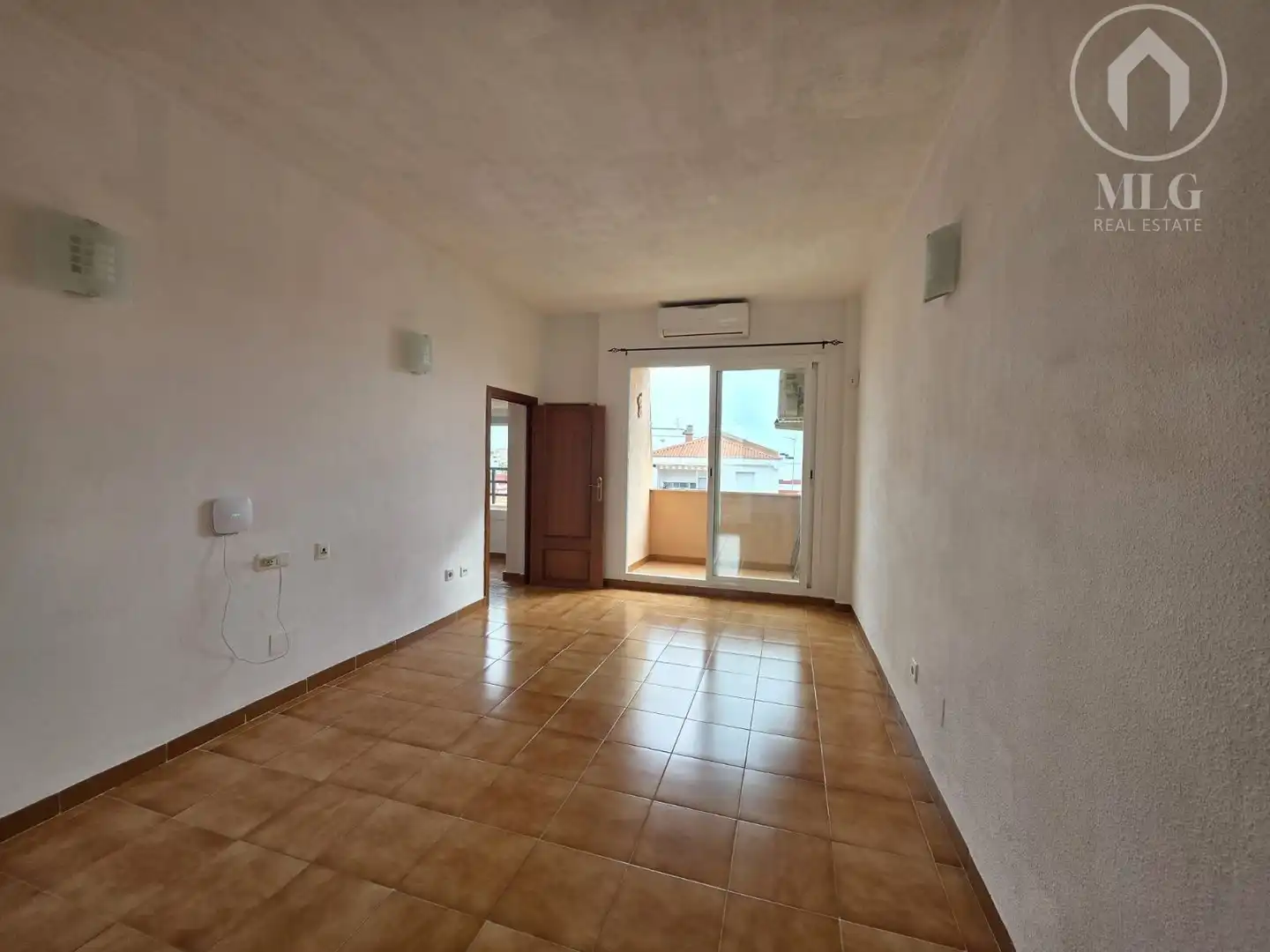 Wohnzimmer von Wohnung zum Verkauf in Torremolinos mit Klimaanlage und Terrasse