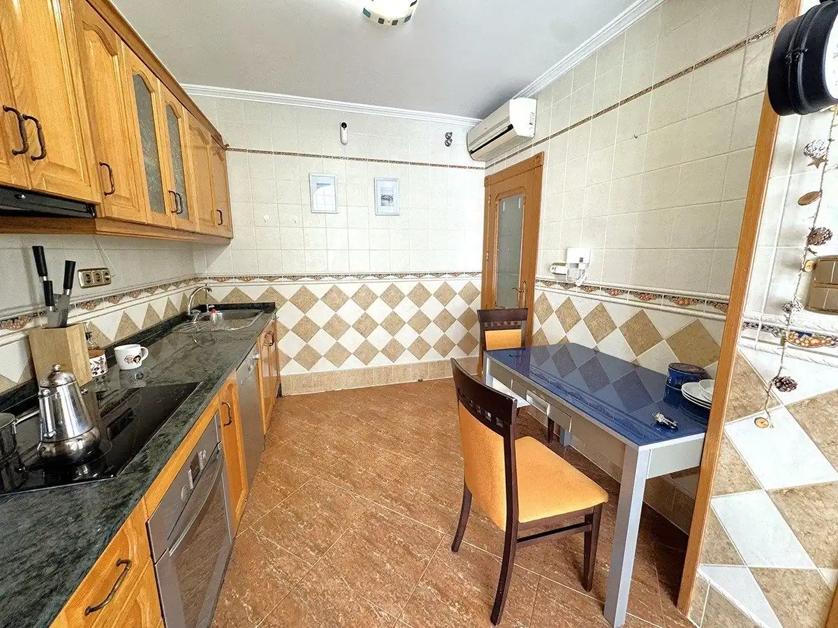 Adosado con piscina en venta en Los Balcones - Los Altos, imagen 9