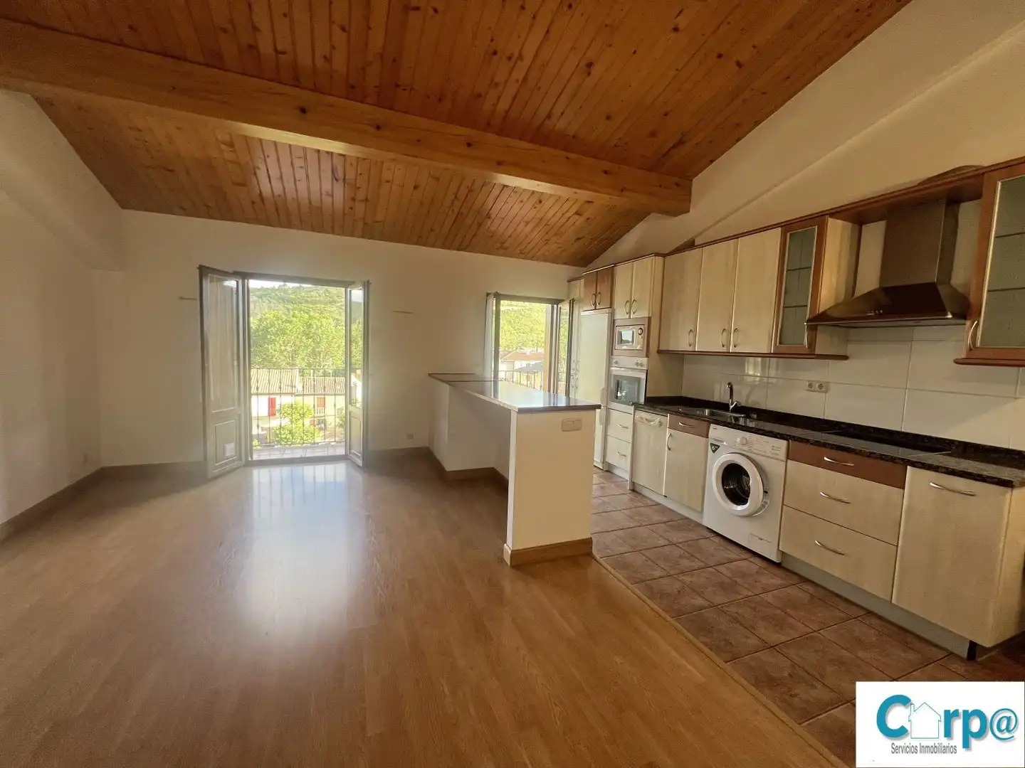 Kitchen of Flat for rent in Puente la Reina / Gares  with Heating, Parquet flooring and Balcony