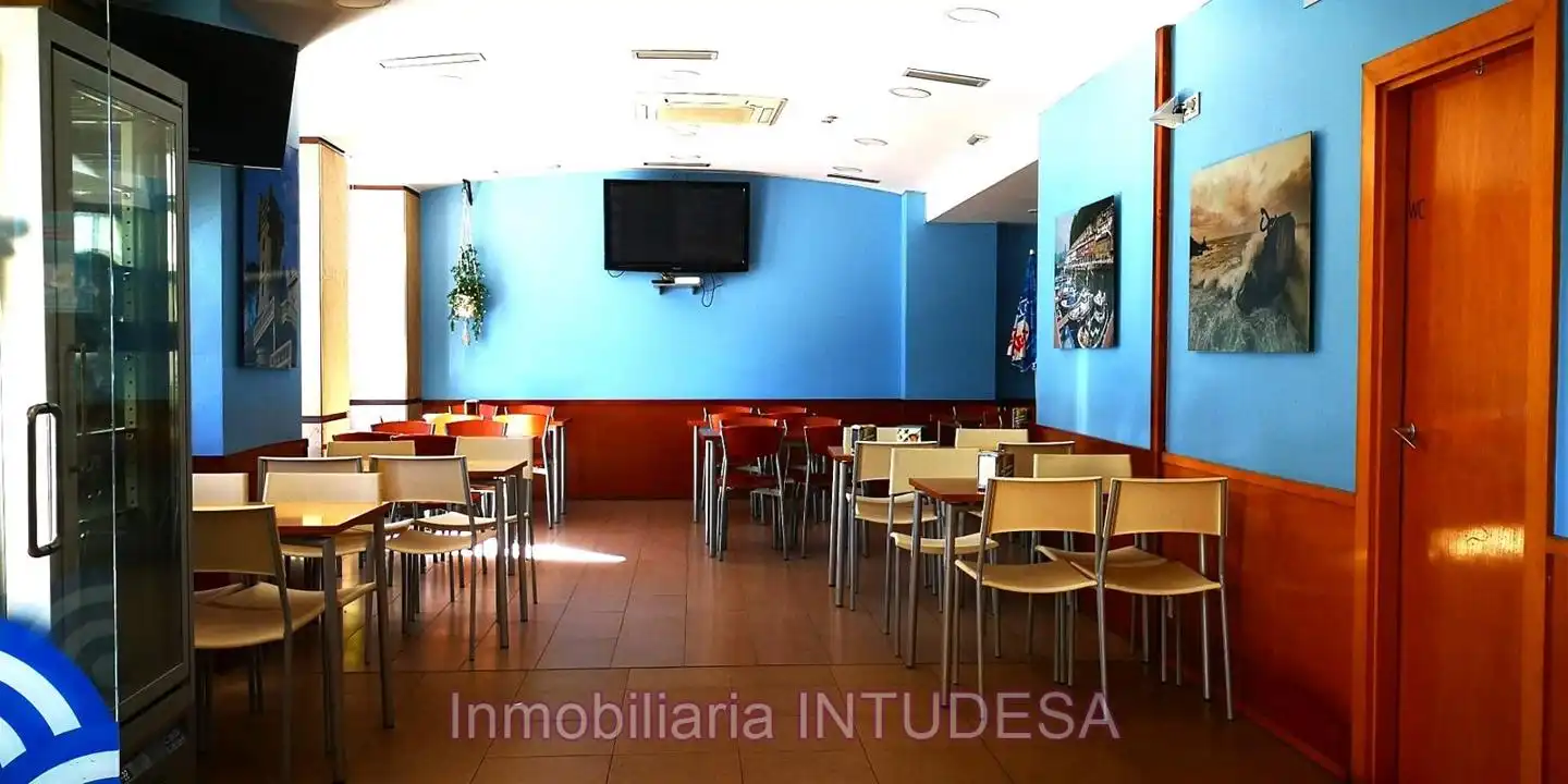 Local en venta en Tudela