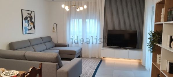 Sala d'estar de Pis en venda en Salamanca Capital amb Calefacció, Moblat i Forn