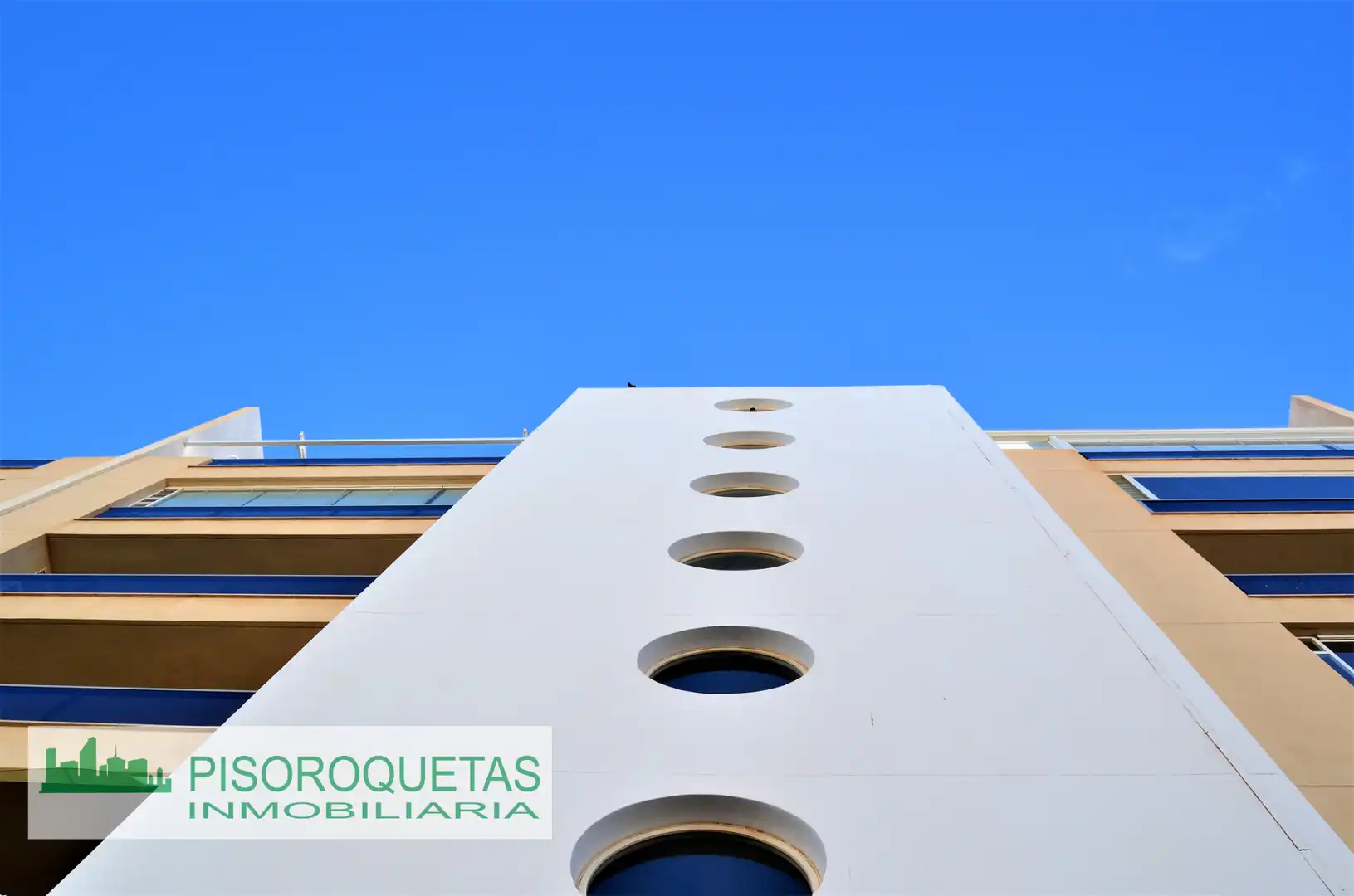 Exterior view of Flat for sale in Roquetas de Mar  with Air Conditioner, Heating and Terrace
